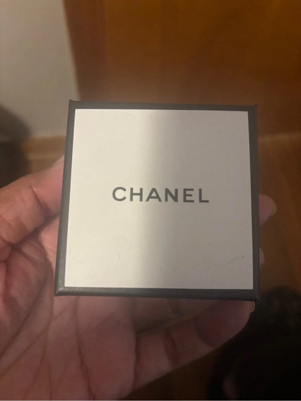 CHANEL wear pink